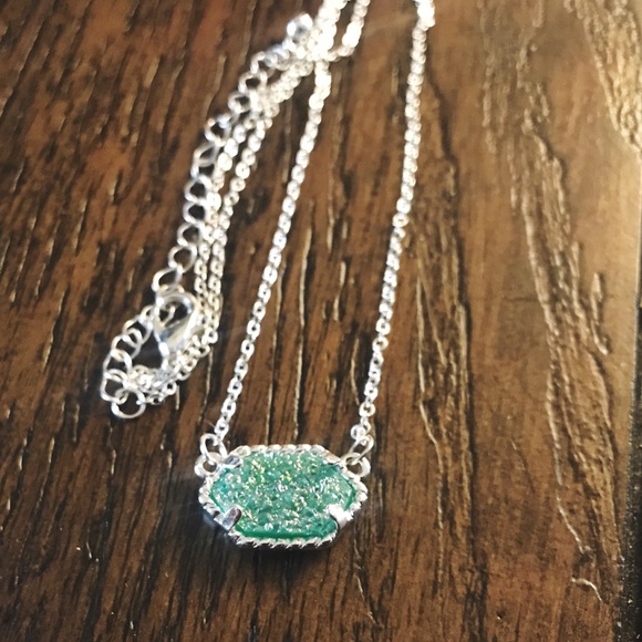 Tayzani Jewelry - Green & Silver Spring Dainty Druzy Layer Necklace